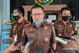 Tiga tersangka dugaan korupsi aset DKP Parigi Moutong  ditahan Jaksa