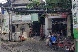 Anggota Bawaslu Surabaya Yaqub Baliyya meninggal dunia akibat COVID-19