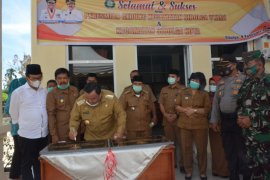 Wali kota Sibolga resmikan dua kantor camat