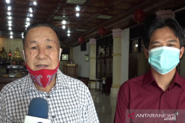 Di Kendari, perayaan Imlek dilaksanakan sederhana di rumah