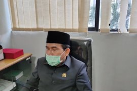 Anggota DPRD Kalsel apresiasi Mentan serahkan bantuan korban banjir