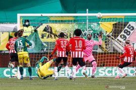 Gol Michiel Kramer pupuskan kemenangan PSV yang tinggal di depan mata