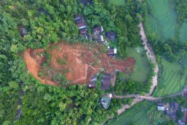BNPB confirms 20 missing, 14 injured following landslide in Nganjuk