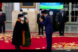 Presiden saksikan ucap sumpah jabatan Wakil Ketua MA Andi Samsan Nganro