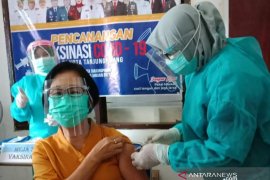 Pendaftaran vaksinasi COVID-19 khusus lansia sudah dibuka daring