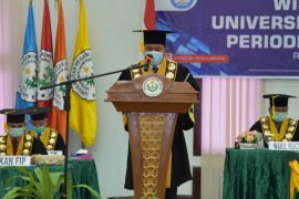 Unimed  wisuda 1.580 sarjana secara daring