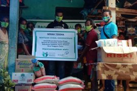 Insight Investments bantu korban gempa Sulbar