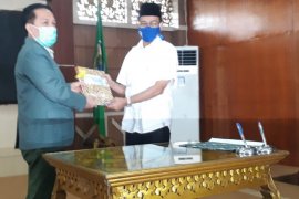 Purna bakti, Syahirsah serahkan memori jabatan ke Plh Bupati Batanghari Mulawarmansyah