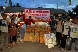 PT BIB salurkan bantuan sembako kepada korban banjir di Kalsel