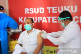 Ratusan nakes di Aceh Jaya belum divaksin COVID-19 tahap pertama