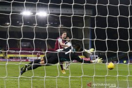 Burnley harus puas berbagi satu angka dengan Fulham di Turf Moor