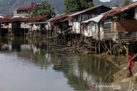 Aceh Provinsi Termiskin Di Sumatera Page 1 Small