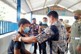 Ini yang dilakukan gubernur, hari pertama bertugas