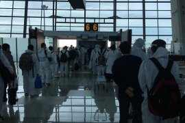 Penumpang tujuan China, termasuk dari Indonesia, wajib karantina awal