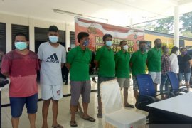 Polisi ringkus dua pria hendak transaksi narkoba