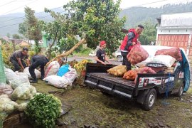 PMI Banjarnegara salurkan bantuan ke warga terdampak banjir
