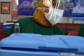 Regulasi vaksinasi mandiri harus cermat dan hindari hal buruk