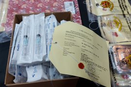 Korban malpraktik klinik ilegal Ciracas alami pembengkakan di dada dan bibir