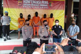 Lima tersangka spesialis pembobol minimarket diringkus polisi di Karawang