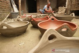 Perajin Gerabah