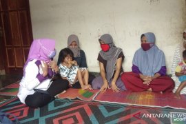 DP3AP2KB NTB memberikan konseling bagi empat ibu terdakwa