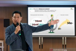 Direktur Utama Pegadaian raih "Best CEO 2020"