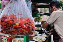 Pangan bersubsidi dipastikan sudah tersedia di Pasar Tomang Barat