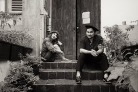 Trie Utami dan Tompi kolaborasi lewat "Kamu"