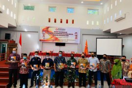 Bawaslu Dharmasraya luncurkan buku kinerja pengawasan pilkada