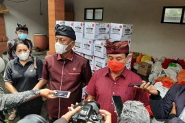 Sehari setelah dilantik, Bupati Karangasem sambangi Banjar MageteLu - Desa Tista Abang