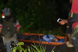 Pendaki Gunung  Marapi asal Padang  jatuh, tim gabungan lakukan   evakuasi