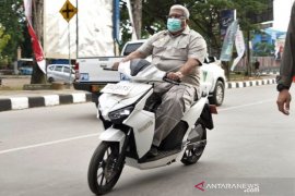 Peluncuran Sepeda Motor Listrik Di Kendarii Page 1 Small