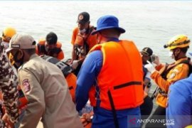 Tim gabungan Bangka Barat evakuasi nelayan tenggelam di perairan Tempilang
