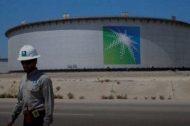 Aramco meminta perpanjangan satu tahun untuk pinjaman 10 miliar dolar