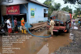 Banjir surut, BPBD Lumajang distribusikan air bersih kepada korban banjir
