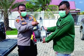 KTS bantu mesin pompa air tangani karhutla di Aceh Barat