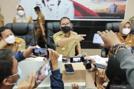 Anggaran pelebaran jalan Metro Tanjung dialihkan ke penanganan COVID-19