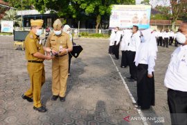 Guru honorer puluhan tahun di Garut dapat SK P3K