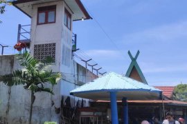 Karutan Kandangan diduga kaburnya empat napi dibantu pihak luar