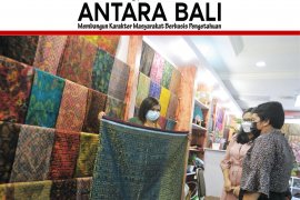 PEMKOT DENPASAR AJAK GENERASI MILENIAL GUNAKAN TENUN ENDEK