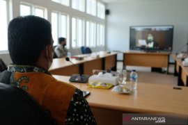 Penyederhanaan birokrasi Kota Padang Panjang sudah mencapai 90 persen