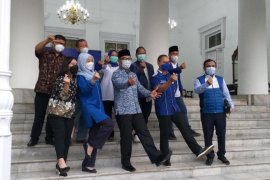 Ridwan Kamil doakan Desy Ratnasari berhasil pimpin PAN berkiprah di  Jawa Barat