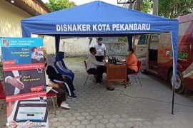 Tekan pengangguran, Disnaker Pekanbaru buka layanan kartu kuning dan loker keliling