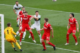 Sevilla takluk di markas Elche