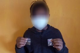 Polisi tangkap pengedar beserta 37 paket ganja di Nabire