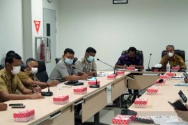 Sekda bersama PT Angkasa Pura bahas sertifikasi lahan