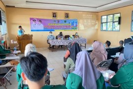 Tim Pembina Samsat sosialisasikan pajak daerah dihadapan mahasiswa Mathlaul Anwar