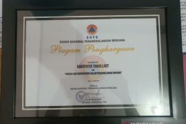 Tanah Laut terima penghargaan BNPB