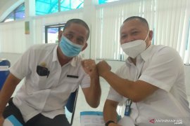 Kemenpan RB berikan penghargaan kepada Dukcapil dan DPMPTSP Asahan