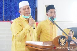 Bupati Pasaman Barat minta warganya ramaikan masjid sholat berjamaah